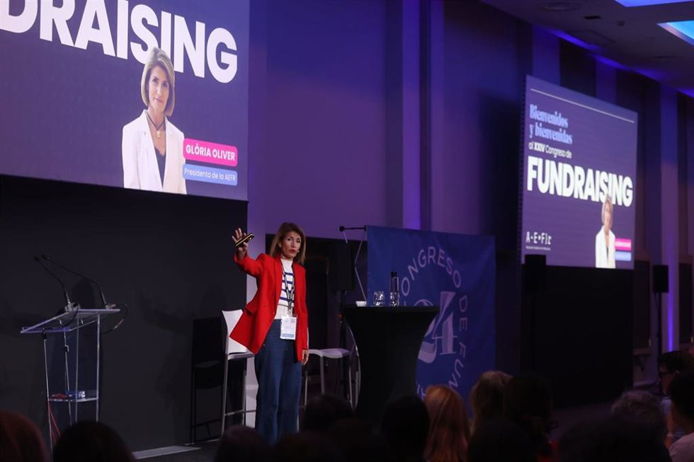 Glòria Oliver, Presidenta De La Aefr, En El 24 Congreso De Fundraising