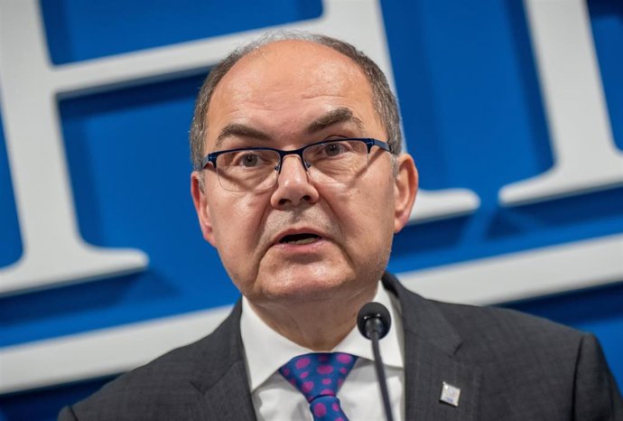 Archivo - El ex Alto Representante para Bosnia y Herzegovina Christian Schmidt.    