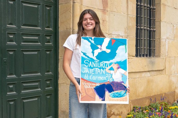 Eunate Anguiano, ganadora del concurso de carteles de las fiestas de El Carmen de Santurtzi