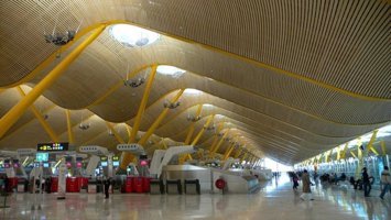 Archivo - Aeropuerto Adolfo Suárez Madrid-Barajas
