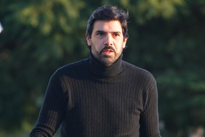 Santiago, 6 de mayo de 2026.  En el 7 Juzgado de Garantia de Santiago, la Fiscalia Metropolitana Oriente formaliza investigacion en contra del exdiputado Joaquin Lavin Leon y otros tres imputados por delitos de fraude al fisco, trafico de influencias y