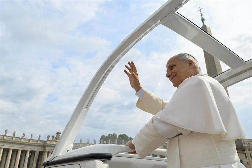 June 3, 2026, Citta' Del Vaticano: An handout image provided by Vatican Media shows Pope Leo XIV during his weekly General Audience in Vatican City, 3 June 2026. ANSA/VATICAN MEDIA ++HO - NO SALES EDITORIAL USE ONLY