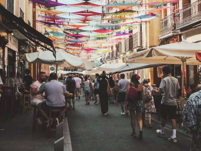 El mes en que todo empieza a pasar: experiencias imprescindibles para disfrutar este junio