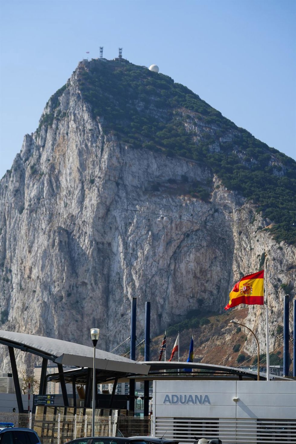 Archivo - Imágenes de la frontera entre España y el Peñón de Gibraltar