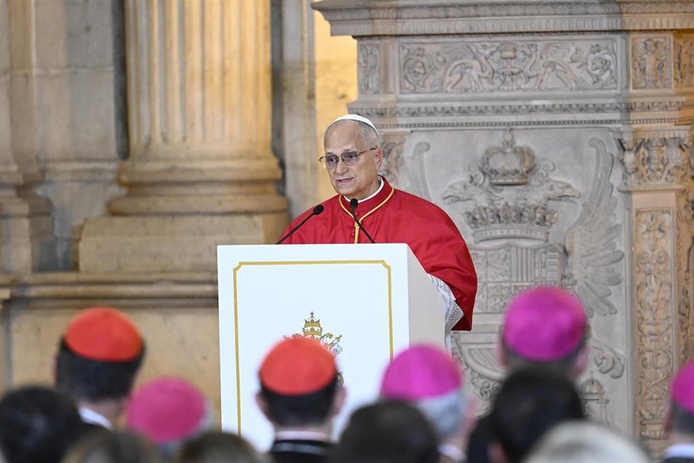 El Papa León XIV pronuncia un discurso durante su ceremonia de bienvenida en el Palacio Real, a 6 de junio de 2026, en Madrid (España). 