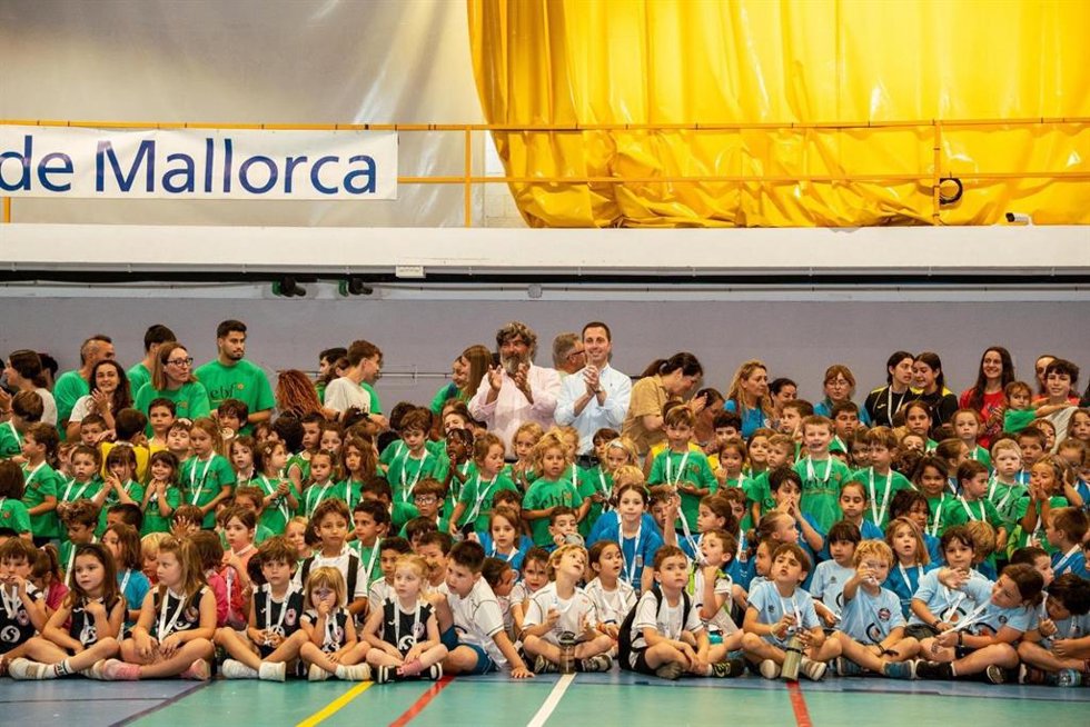 El Consell de Mallorca cierra la temporada de 'Juegos deportivos escolares' con más de 12.000 participantes.