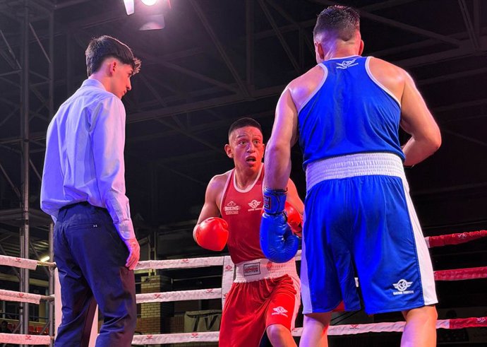 Roni Tirado conquista Alcobendas y corona una noche para la historia de Boxing Talents