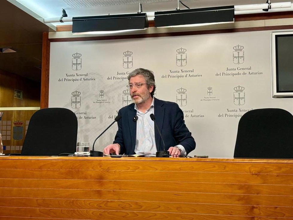 Archivo - El diputado de Vox Javier Jové.
