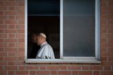 Foto: El Papa, "como un madrileño más", define CEDIA como un "milagro de amor" y llama a mirar "a los ojos" a quienes sufren