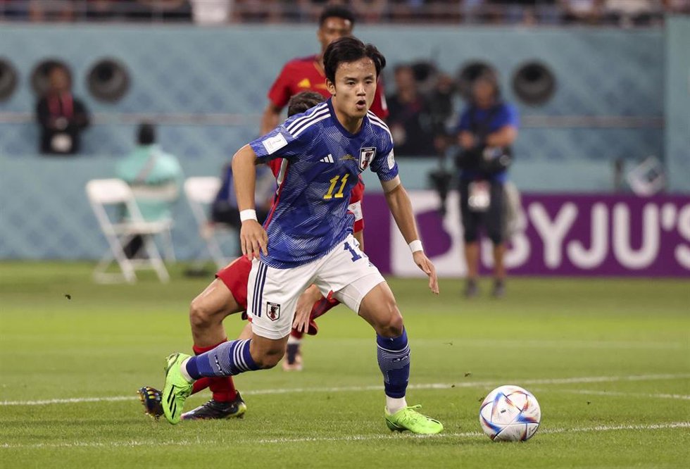 Archivo - Takefusa Kubo durante un partido con la selección de Japón