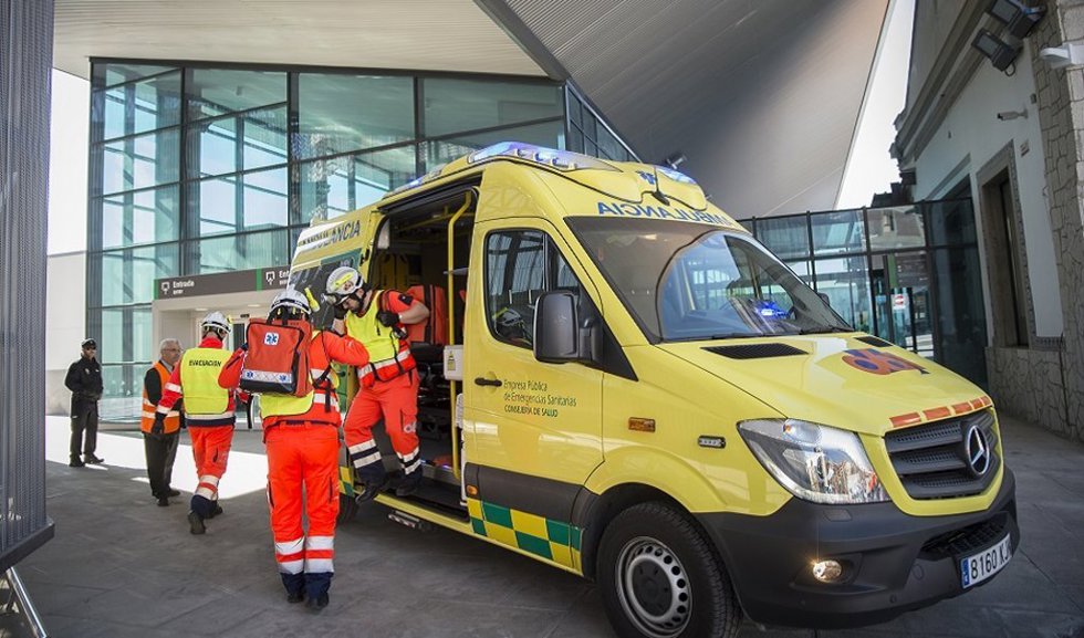 Archivo - Ambulancia de EPES (imagen de archivo).  