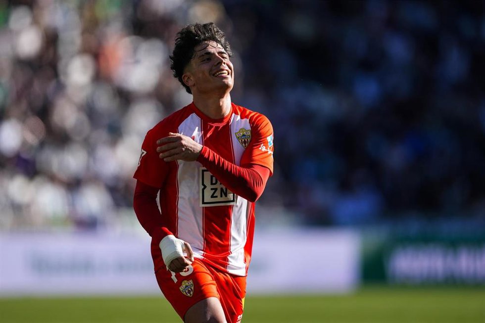 Archivo - Nico Melamed, en un partido con la UD Almería.