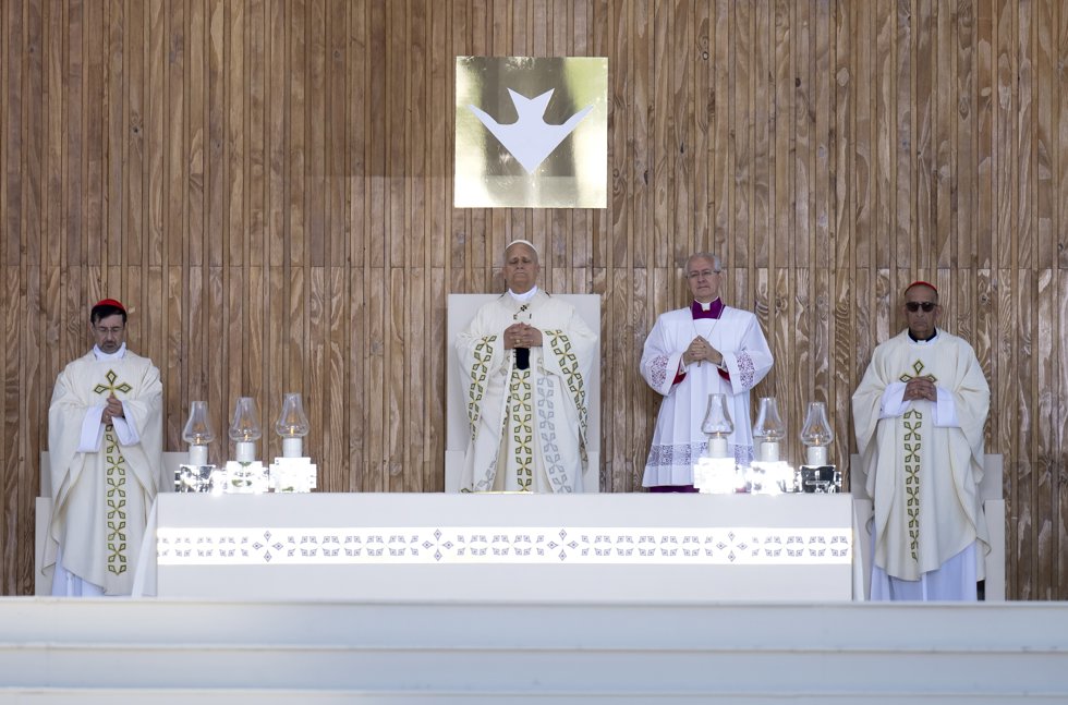 El Papa León XIV preside la misa de la festividad del Corpus Christi, en la Plaza de Cibeles, a 7 de junio de 2026, en Madrid (España).
