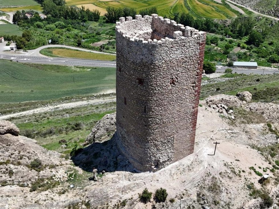 Torre del castillo de la localidad turolense de La Hoz de la Vieja