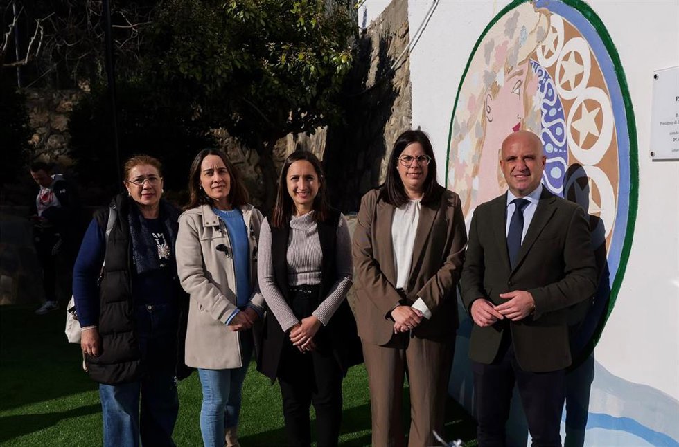 El presidente de la Diputación de Almería durante una visita a Laujar de Andarax (Almería).