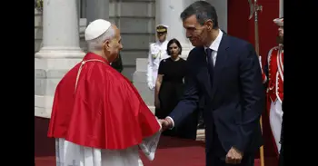 El Gobierno de Ayuso lamenta que Sánchez "no esté a la altura" al ir al Primavera Sound durante visita del Papa