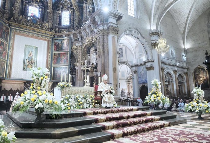 El arzobispo de Valencia, Enrique Benavent, en la Solemnidad del Corpus Christi