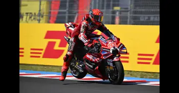 Márquez suma su victoria 100 en un fin de semana perfecto en Hungría