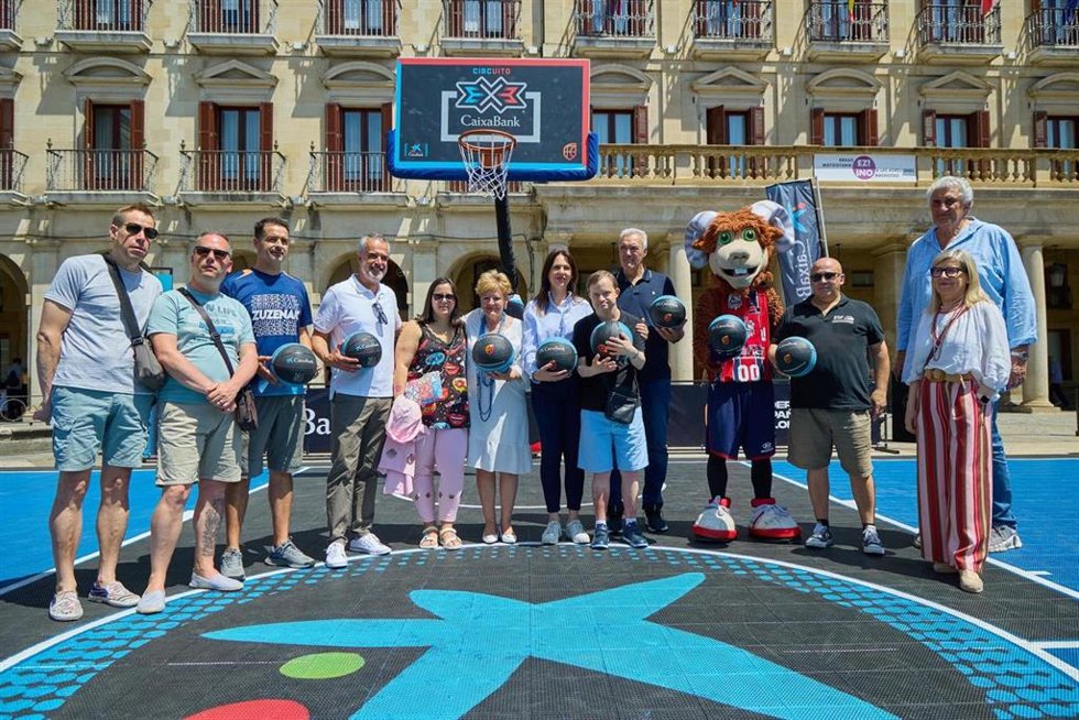 Vitoria-Gasteiz disfruta con el Circuito 3x3 CaixaBank