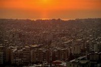 Irán promete que dará esta noche una respuesta "contundente" al ataque de Israel contra el sur de Beirut