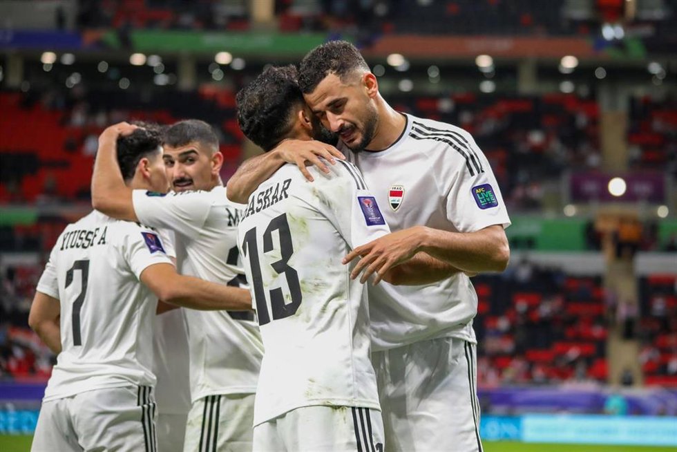Archivo - El delantero iraquí Aymen Hussein celebra un gol ante Indonesia en la fase de clasificación al Mundial 2026. 