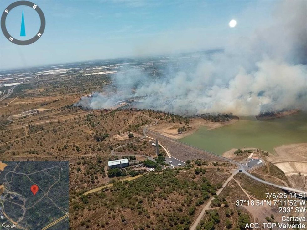 Incendio declarado el 7 de junio en las proximidades del camping Waingunga de Lepe (Huelva).