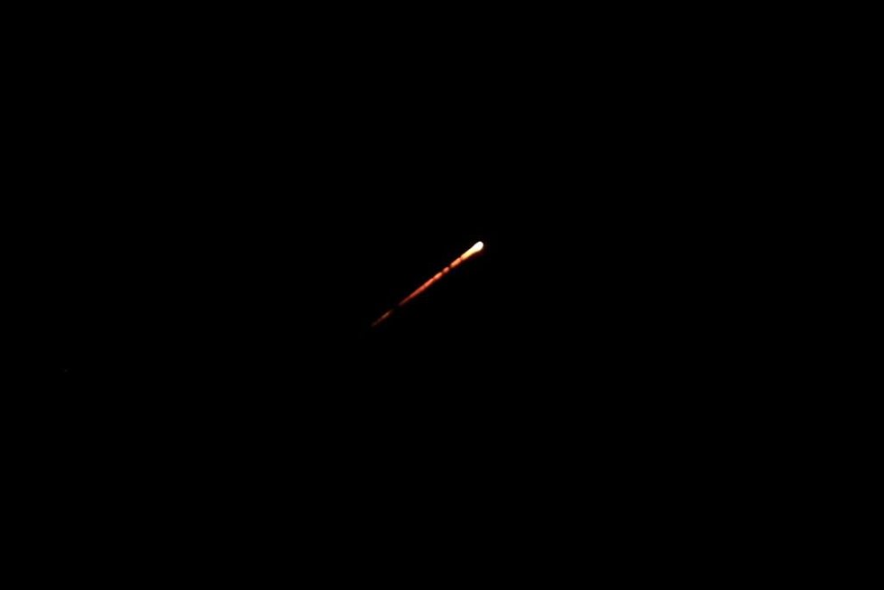 Estela de un misil interceptor lanzado por los sistemas de defensa aérea israelíes. Imagen de archivo