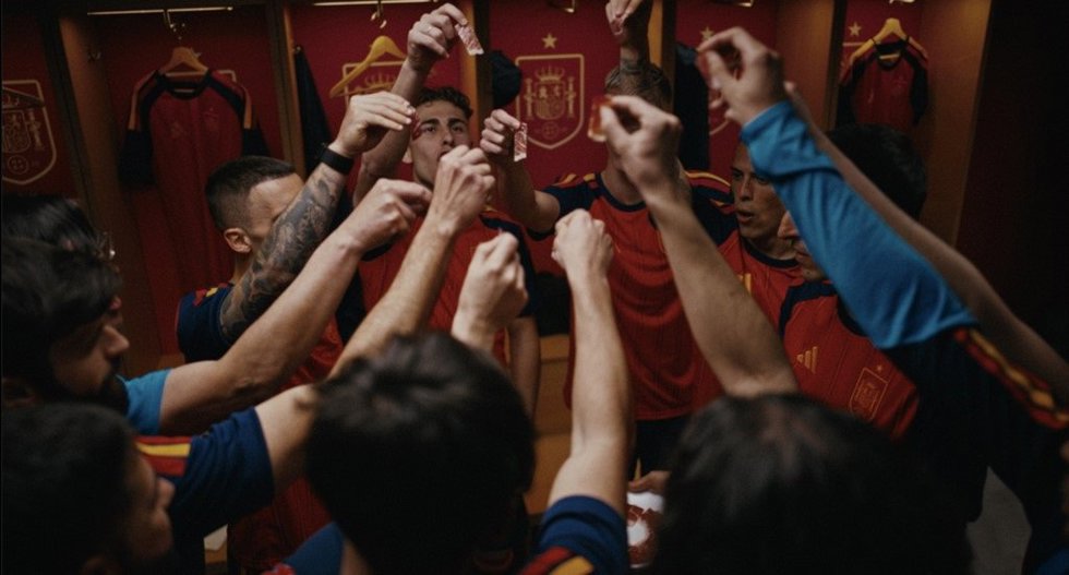 Fotograma de la campaña 'Saborea la Gloria' de ElPozo