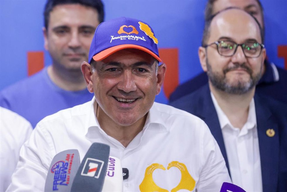 El primer ministro de Armenia Nikol Pashinian tras su triunfo electoral.