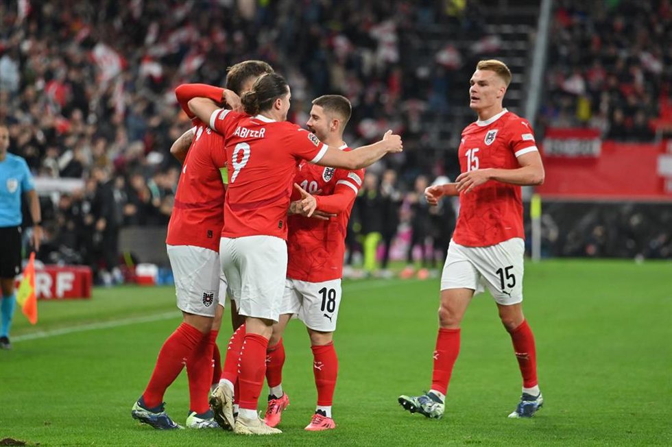 Archivo - Los jugadores de la selección de Austria celebran un gol