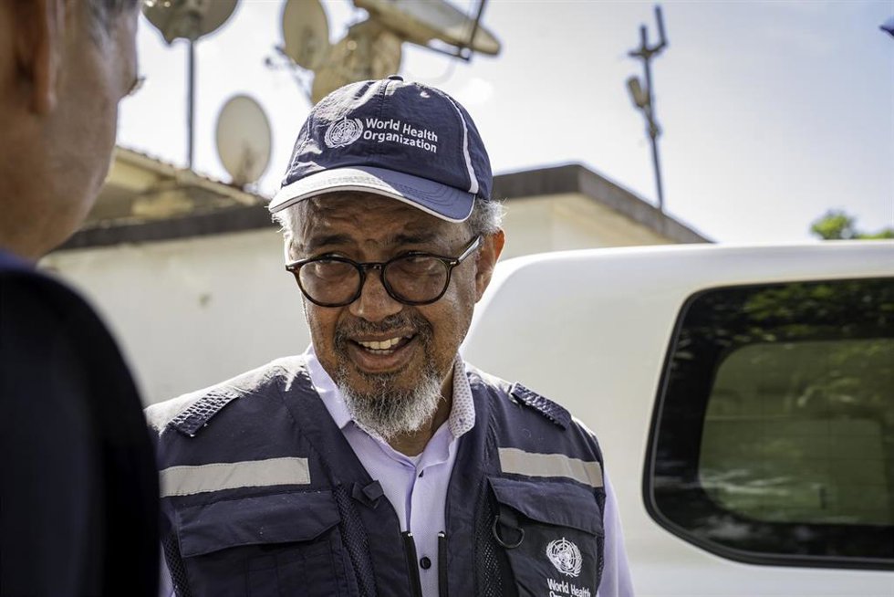 El director general de la Organización Mundial de la Salud (OMS), Tedros Adhanom Ghebreyesus, durante una visita a Bunia, en República Democrática del Congo (RDC), tras la declaración de un nuevo brote de ébola en el noreste del país (archivo)