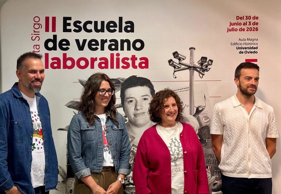 Presentación de la Escuela de Verano Anita Sirgo por parte de José Manuel Zapico, Ana García, Beatriz González y Juan Ponte.