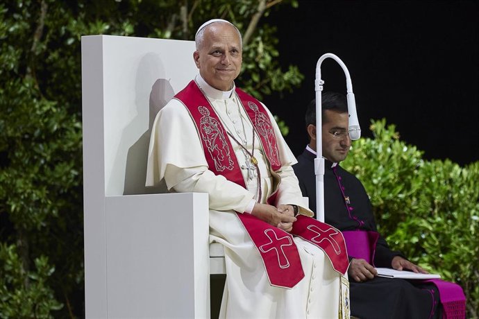 El Papa León XIV durante el encuentro 'Tejer redes con el mundo de la cultura, la educación, la empresa y el deporte', en el Movistar Arena.