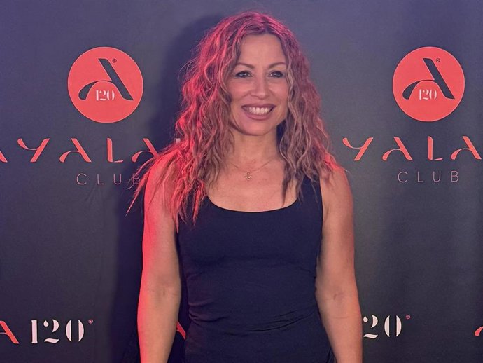 Verónica Romero asiste a la celebración del 50 cumpleaños de Mari Cielo Pajares