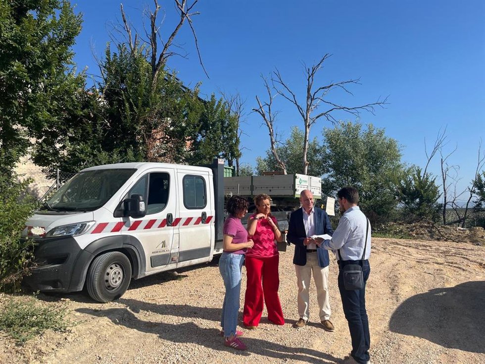 Visita a infraestructuras hidráulicas de Lopera