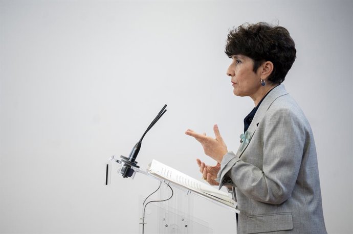 Archivo - La portavoz del PNV en el Congreso, Maribel Vaquero, durante una rueda de prensa en el Congreso de los Diputados, a 28 de abril de 2026, en Madrid (España).