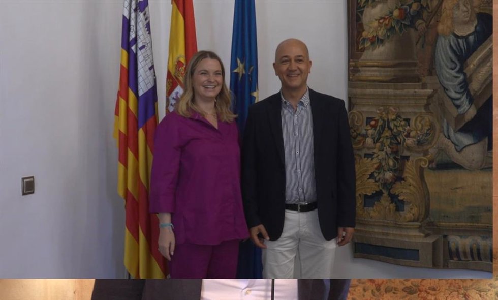 La presidenta del Gover, Marga Prohens se reune con el alcalde de Costitx, Antoni Salas, a lunes 8 de junio de 2026 (Palma).