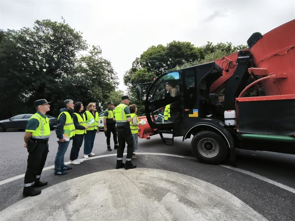 Galicia refuerza la prevención de riesgos en manejo de tractores con una nueva campaña