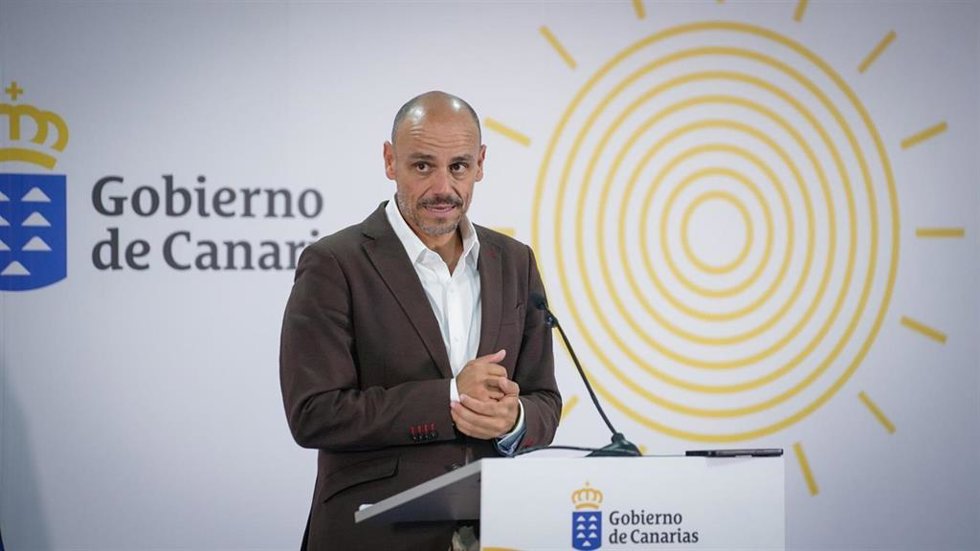 Archivo - El portavoz del Gobierno de Canarias, Alfonso Cabello