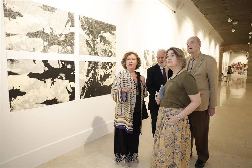 La Real Academia de Bellas Artes de San Fernando acoge la exposición 'Elena Jiménez. Premio Nacional de Arte Gráfico', una muestra organizada por la Calcografía Nacional y el Ayuntamiento de Madrid