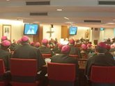 Foto: Papa.-León XIV se reúne con víctimas de abusos en la Iglesia en Nunciatura
