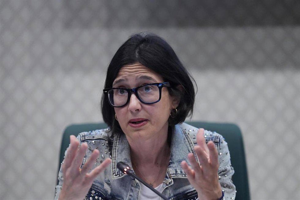 La consellera de Interior de la Generalitat, Núria Parlon, interviene durante una rueda de prensa para explicar los Presupuestos de su Departament, en el Parlament, a 26 de mayo de 2026, en Barcelona, Catalunya (España).