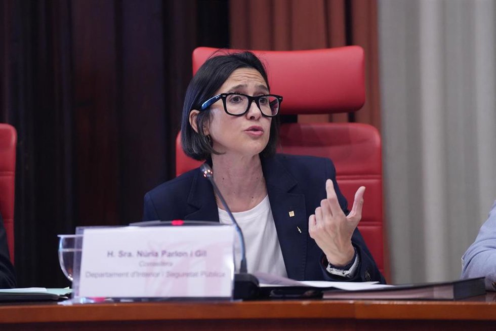 La consellera de Interior Núria Parlon en el Parlament, en una imagen de archivo