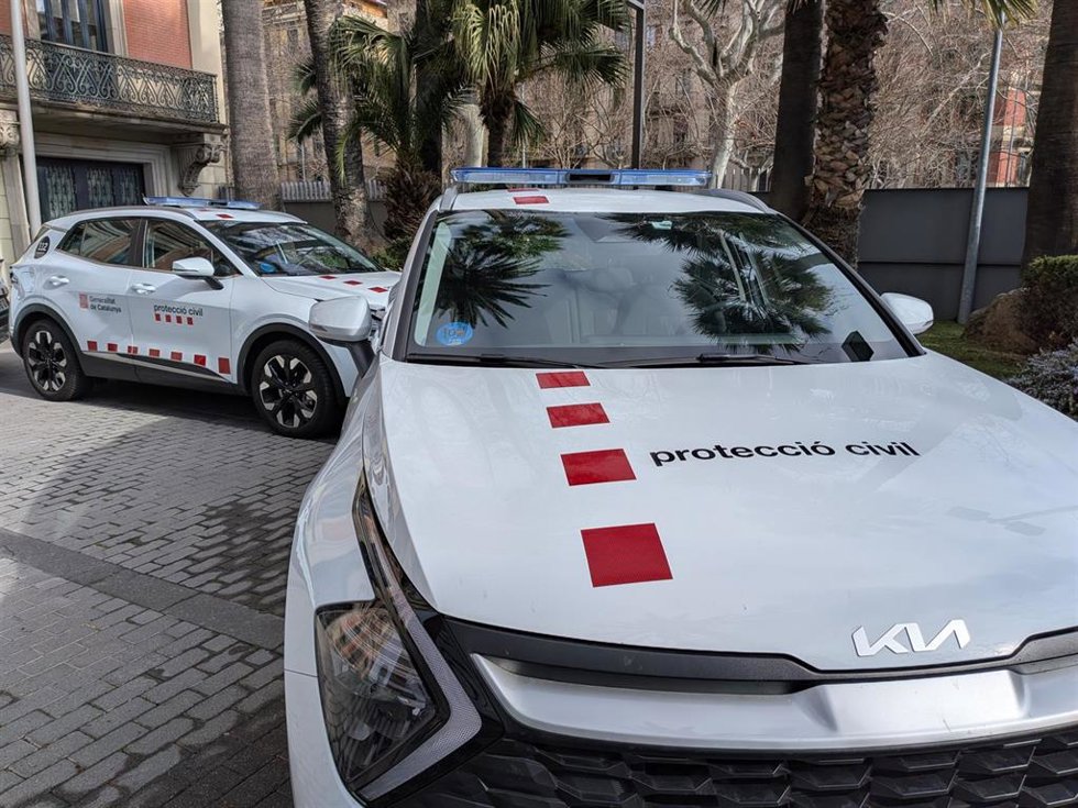 Archivo - Vehículos de Protecció Civil.