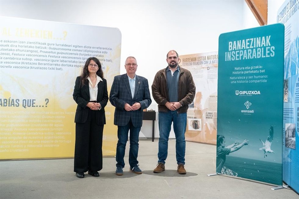 Diputación de Gipuzkoa y Aranzadi impulsan una muestra itinerante sobre la relación entre el ser humano y la naturaleza