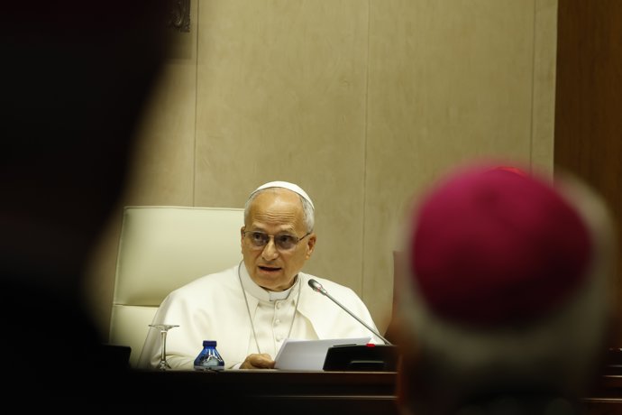 El Papa León XIV  se reúne con los obispos de la Conferencia Episcopal Española (CEE), a 8 de junio de 2026, en Madrid (España).