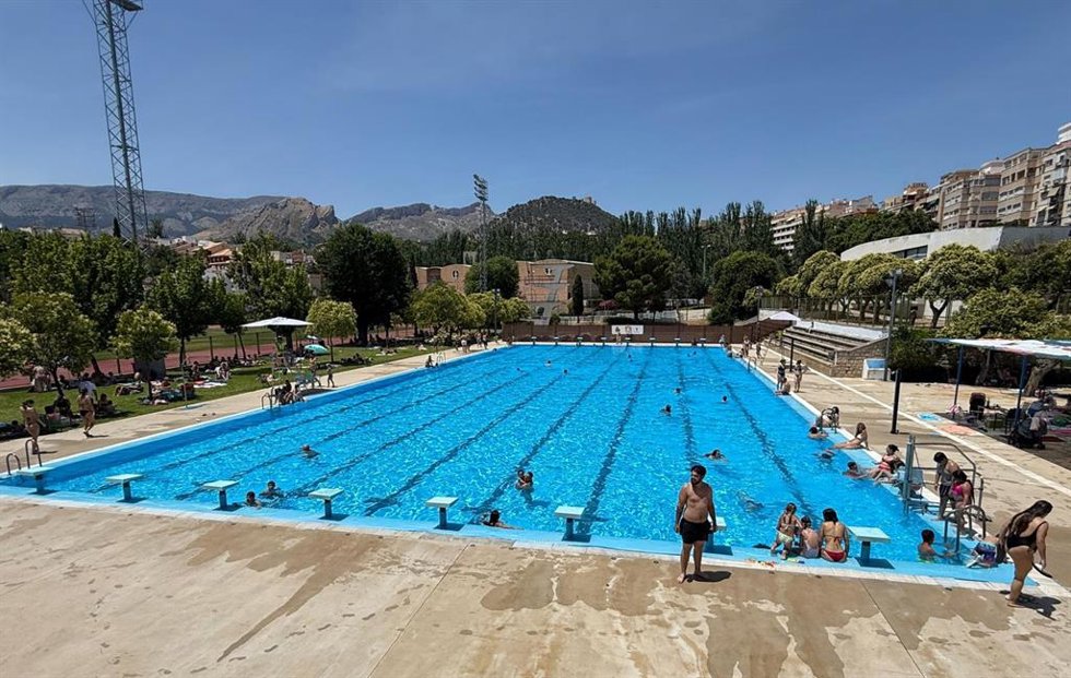 Piscina de verano de la Salobreja.