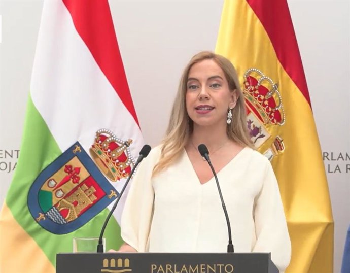 La presidenta del Parlamento de La Rioja, Marta Fernández  Cornago, en Santa Coloma