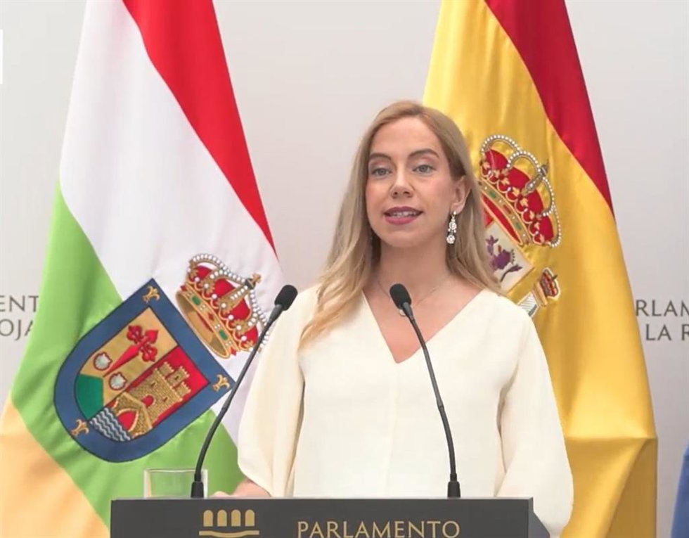 La presidenta del Parlamento de La Rioja, Marta Fernández  Cornago, en Santa Coloma