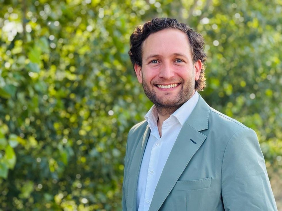 El presidente de la DPH, Isaac Claver, ha presentado su candidatura para presidir el PP en la provincia de Huesca.